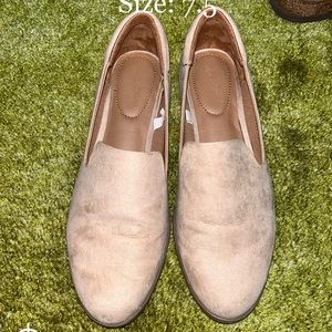 Universal Thread Flats